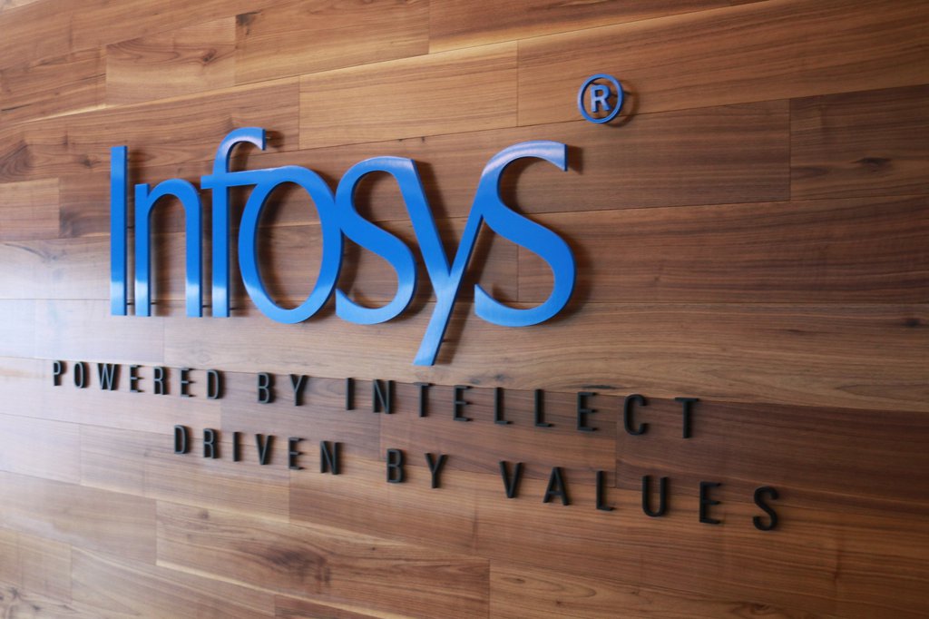 Infosys gives strong FY22 growth guidance, but street wants more